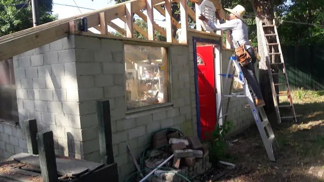 Garage Construction work: Garage framing
